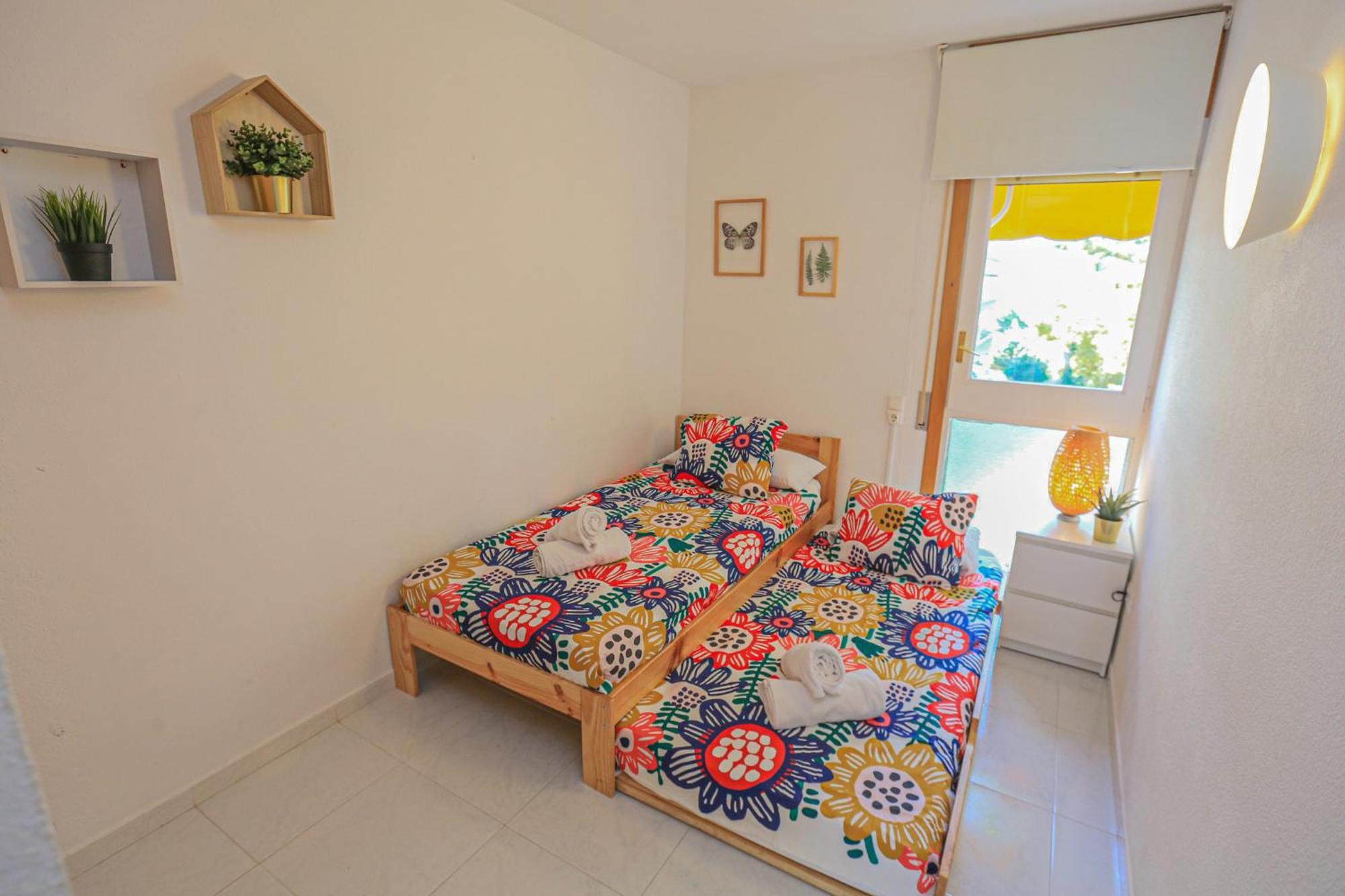 Litoral Costa Dorada - Estrella Only Families Salou Buitenkant foto